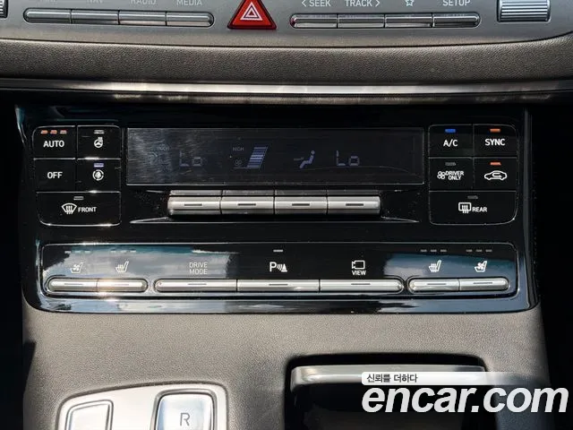 Hyundai Grandeur — фото 14