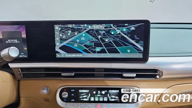 Genesis GV60 — фото 12