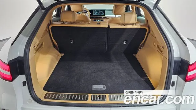 Genesis GV60 — фото 18