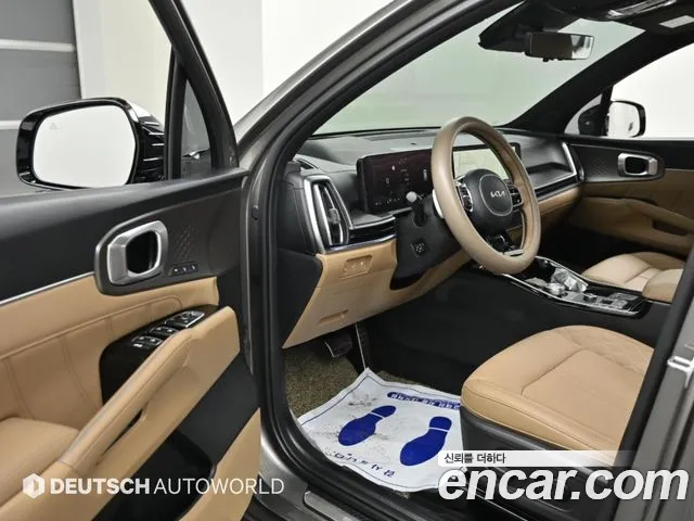 Kia Sorento — фото 11