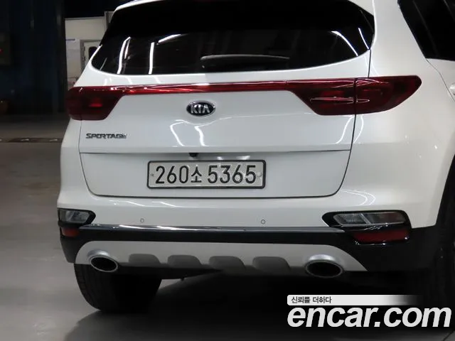 Kia Sportage — фото 15