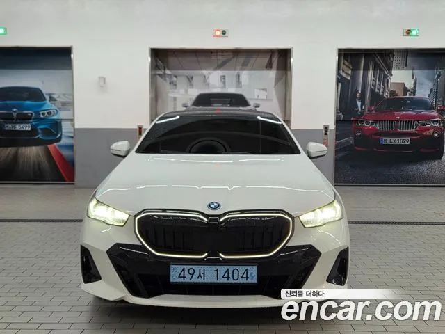 BMW i5 — фото 2