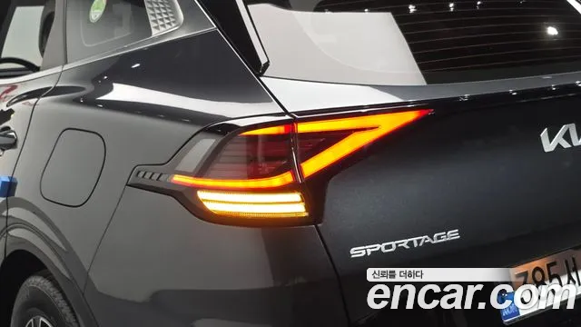 Kia Sportage — фото 23