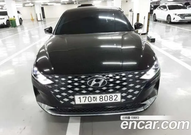 Hyundai Grandeur — фото 1