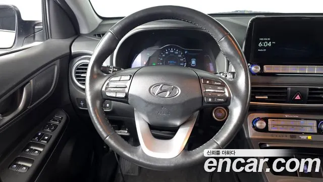 Hyundai Kona — фото 12