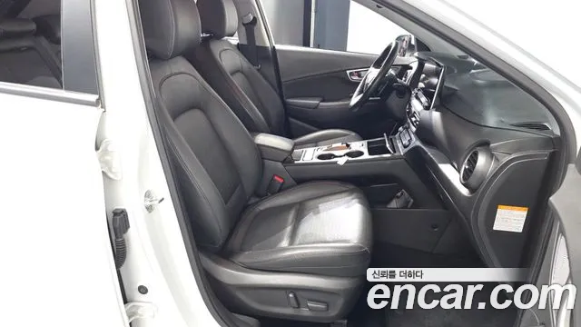 Hyundai Kona — фото 26