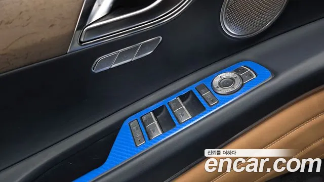 Genesis GV80 — фото 30
