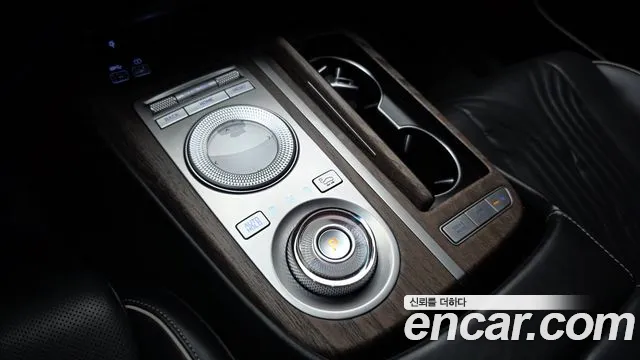 Genesis G80 — фото 9