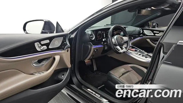 Mercedes-Benz AMG GT — фото 10