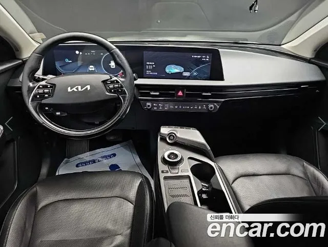 Kia EV6 — фото 7