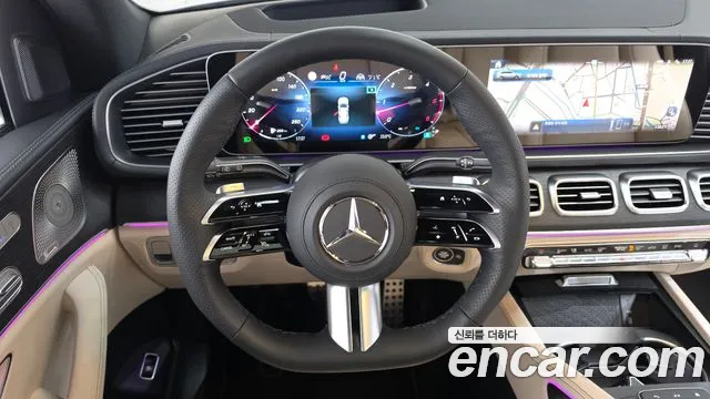 Mercedes-Benz GLS-Class — фото 13