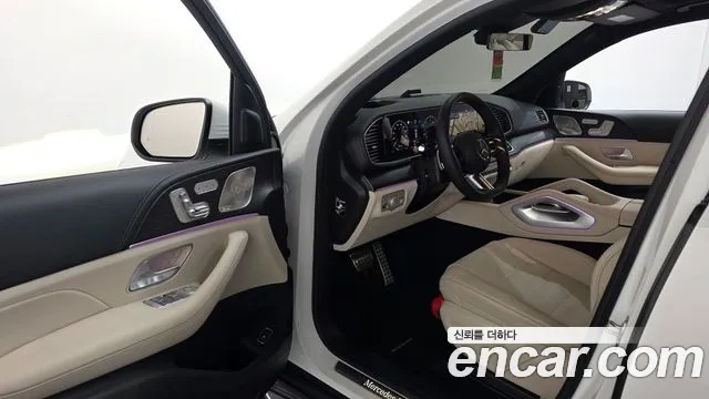 Mercedes-Benz GLS-Class — фото 10