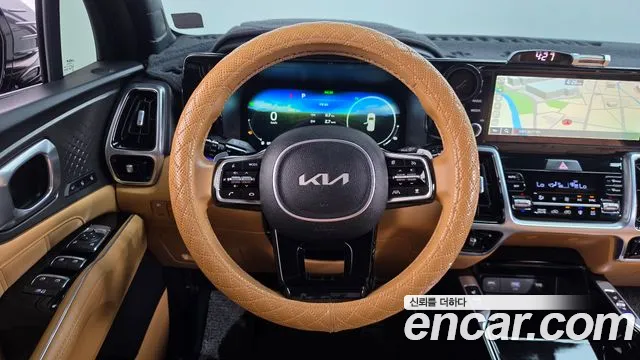 Kia Sorento — фото 13