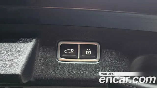 Kia Sorento — фото 15