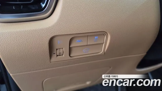 Kia Sorento — фото 18