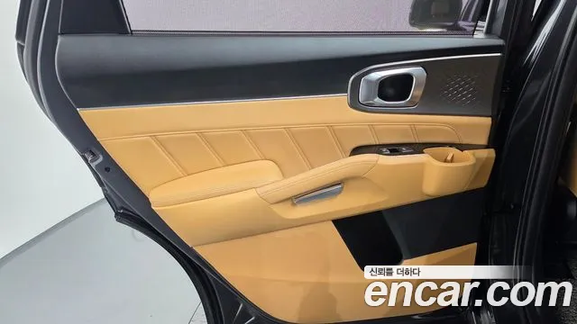Kia Sorento — фото 25