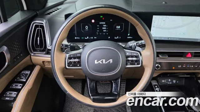 Kia Sorento — фото 14