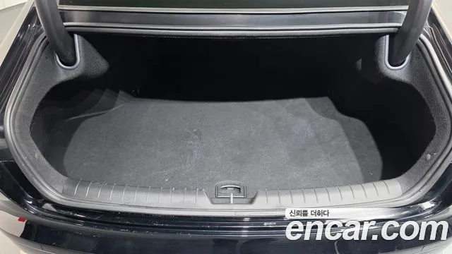 Hyundai Grandeur — фото 16