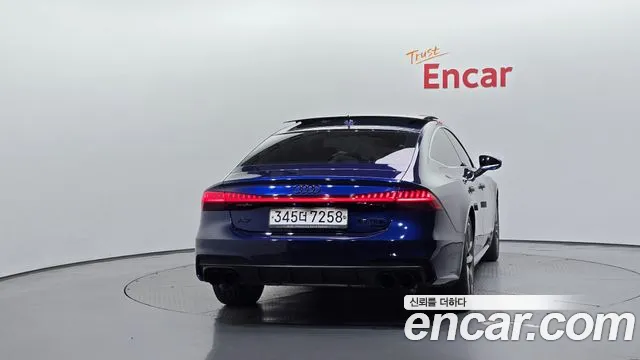 Audi A7 — фото 3