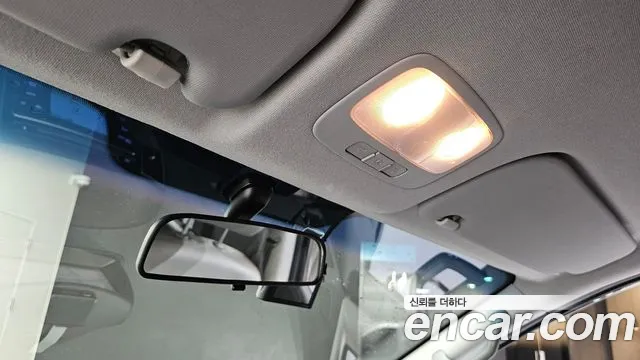 Hyundai Starex — фото 16