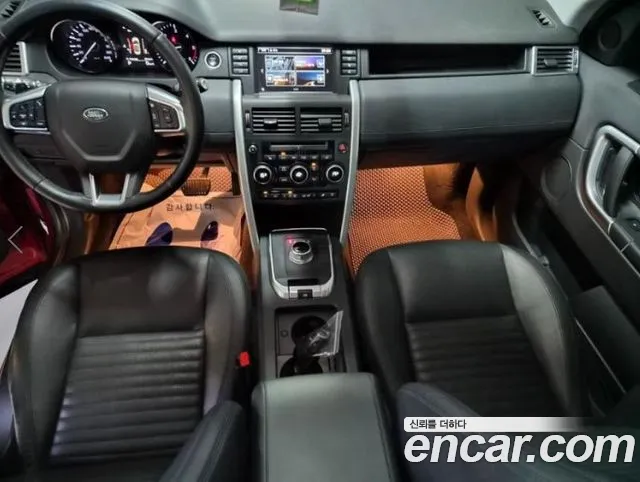 Land Rover Discovery Sport — фото 10