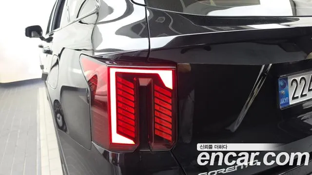 Kia Sorento — фото 23