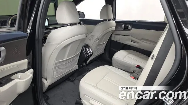 Kia Sorento — фото 26