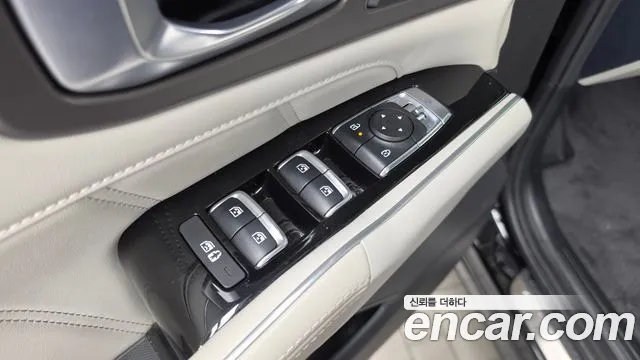 Kia Sorento — фото 28