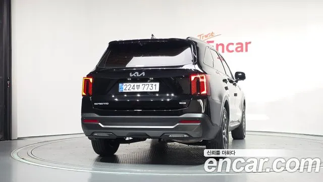 Kia Sorento — фото 4