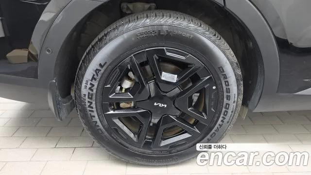 Kia Sorento — фото 5