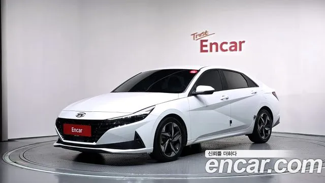 Hyundai Avante — фото 1