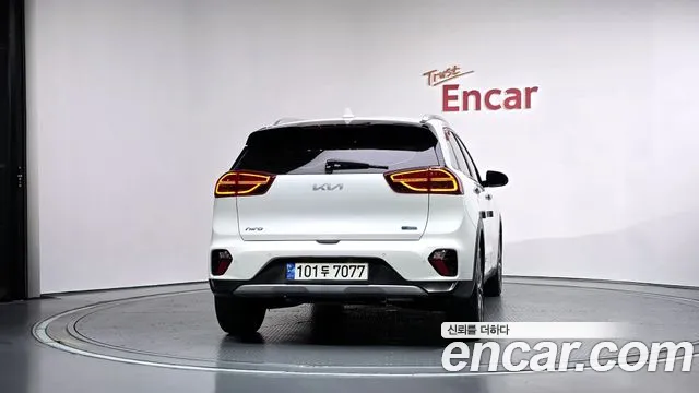 Kia Niro — фото 4