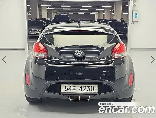 Hyundai Veloster — фото 3