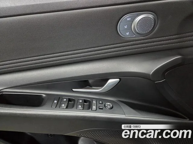 Hyundai Avante — фото 12
