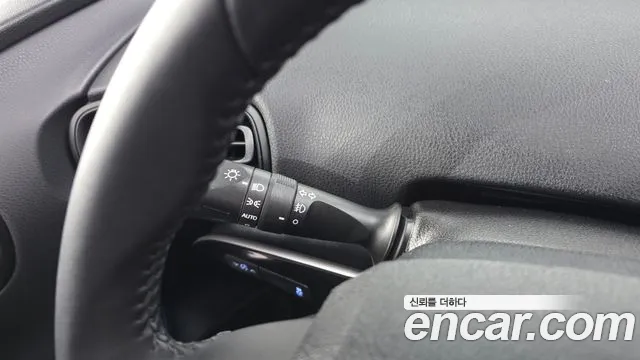 Toyota Prius — фото 16