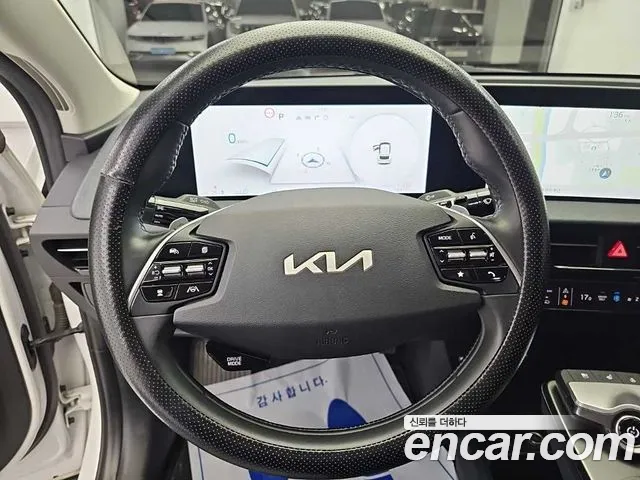 Kia EV6 — фото 9