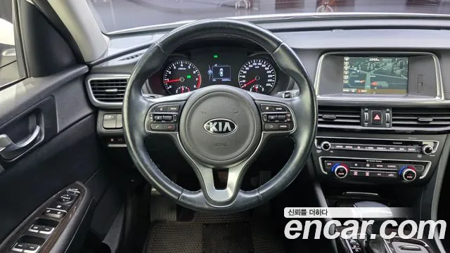 Kia K5 — фото 13