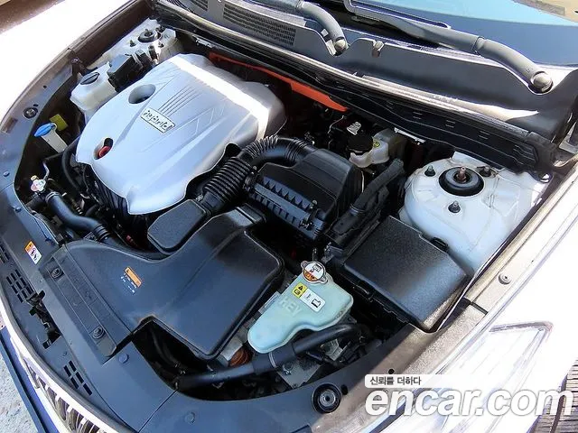 Hyundai Grandeur — фото 18