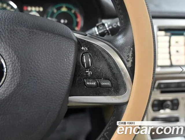 Jaguar XF — фото 17