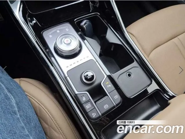 Kia Sorento — фото 14