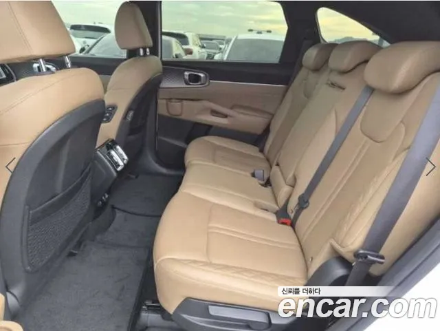 Kia Sorento — фото 18