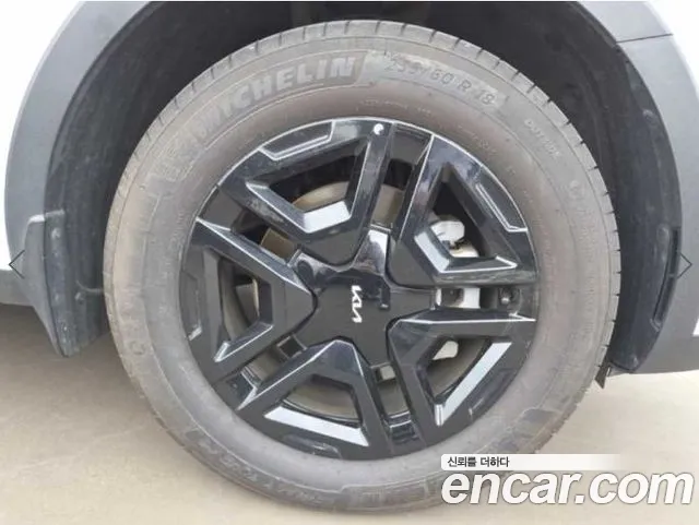 Kia Sorento — фото 7