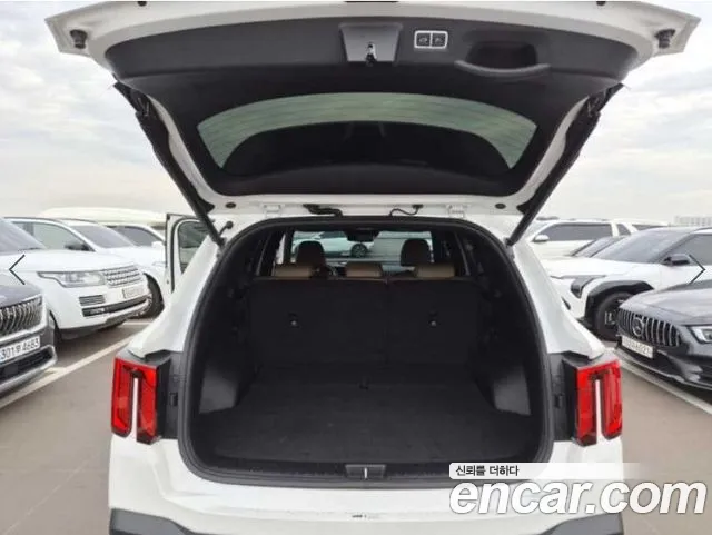Kia Sorento — фото 8