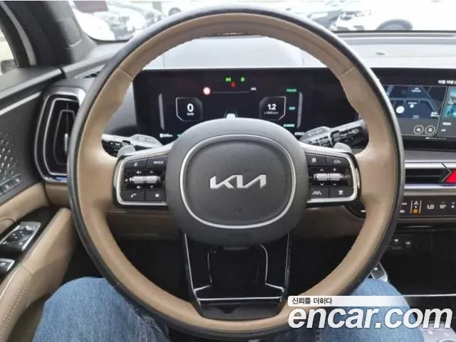 Kia Sorento — фото 10