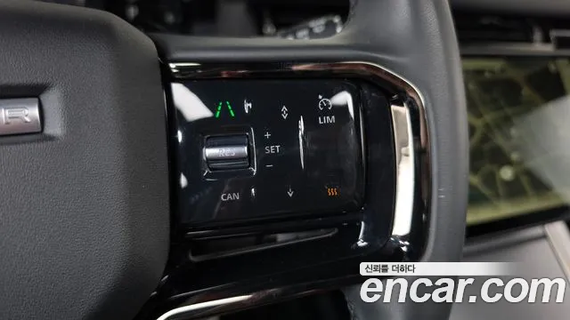 Land Rover Range Rover Evoque — фото 17