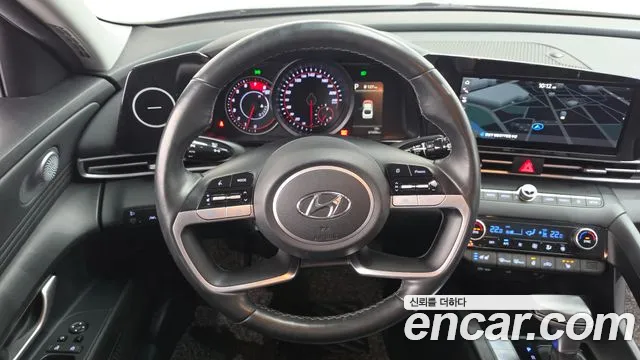 Hyundai Avante — фото 13