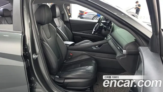 Hyundai Avante — фото 26