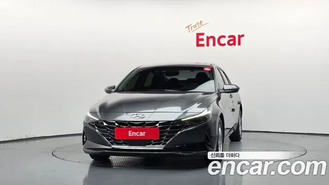 Hyundai Avante — фото 3