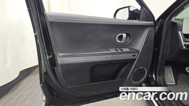 Hyundai Ioniq 5 — фото 24