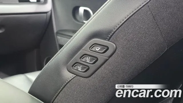 Hyundai Ioniq 5 — фото 28